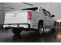 2005 Summit White Chevrolet Avalanche LT  photo #5