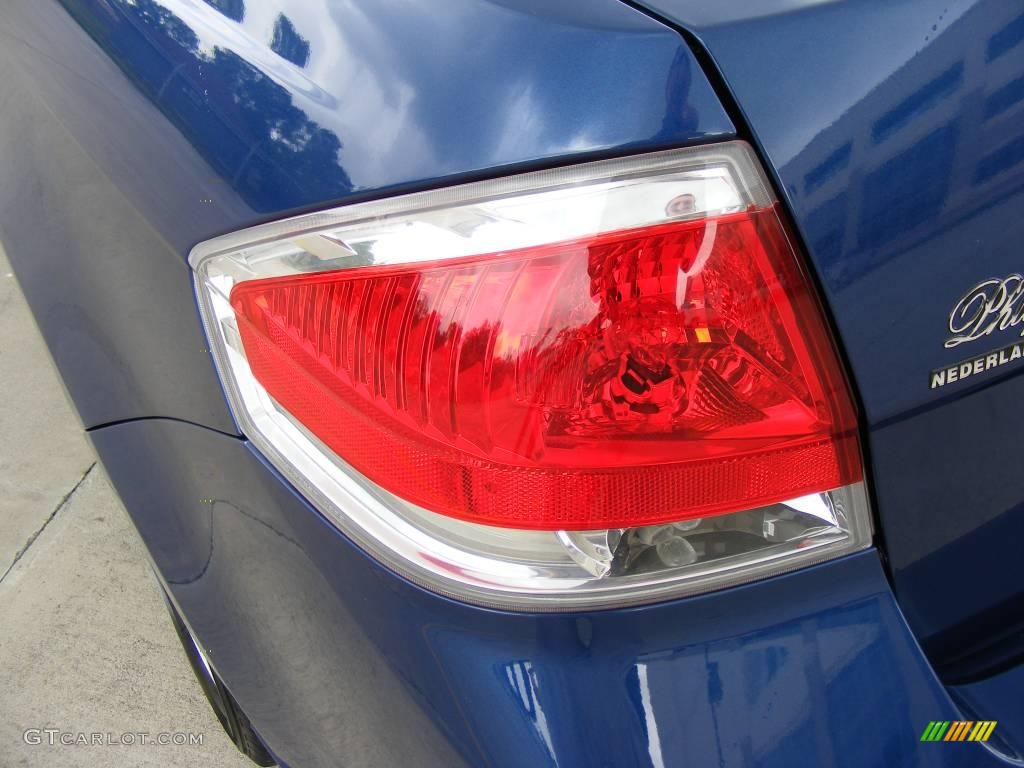 2008 Focus SE Sedan - Vista Blue Metallic / Charcoal Black photo #9