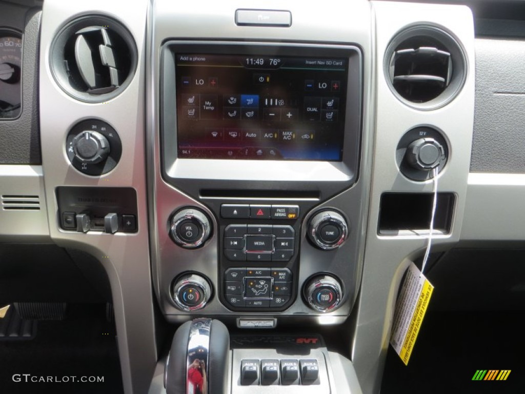 2013 Ford F150 SVT Raptor SuperCrew 4x4 Controls Photo #81331223