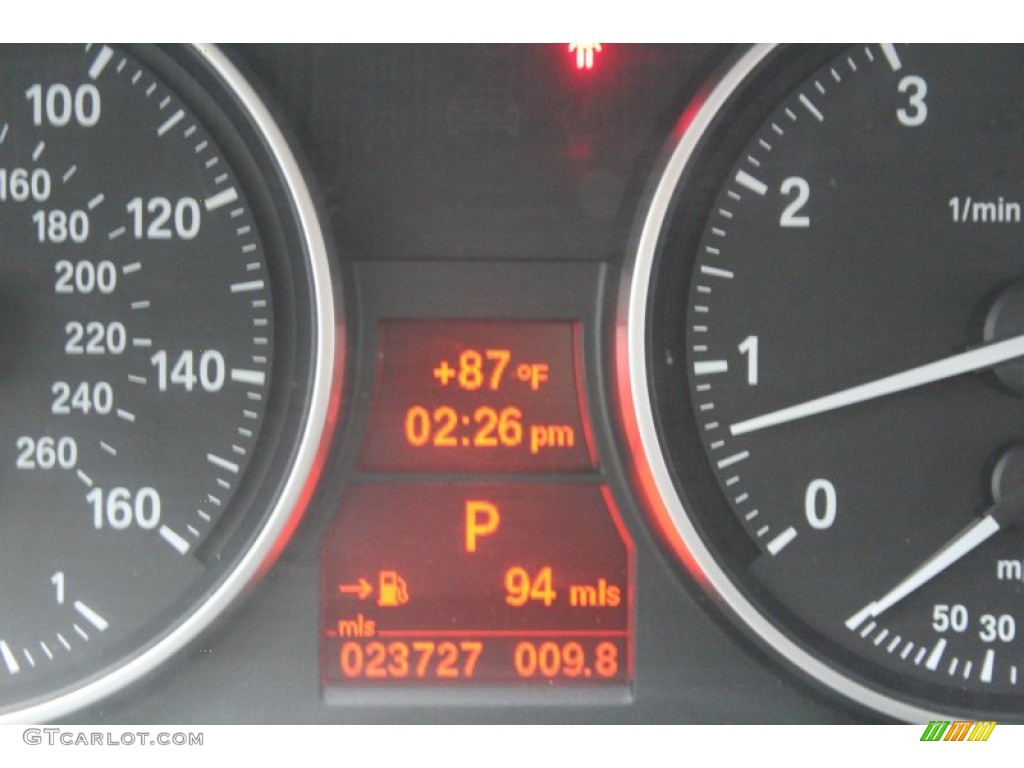 2010 3 Series 328i Sedan - Titanium Silver Metallic / Black photo #32