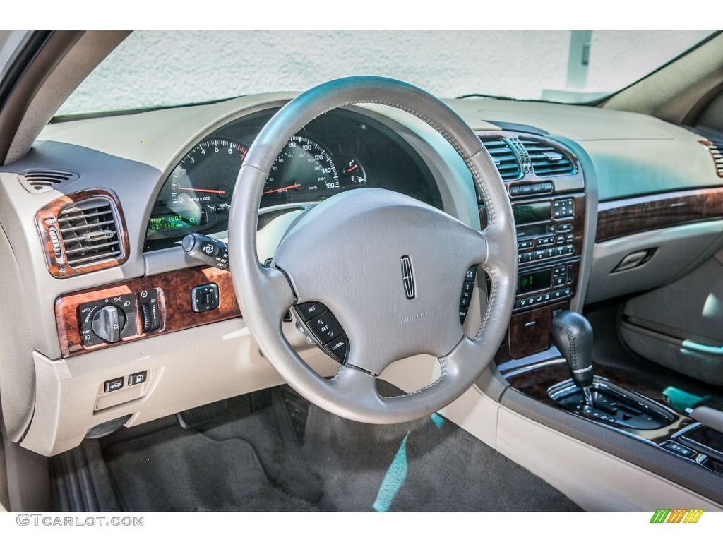 2000 Lincoln LS V8 Medium Parchment Dashboard Photo #81332692