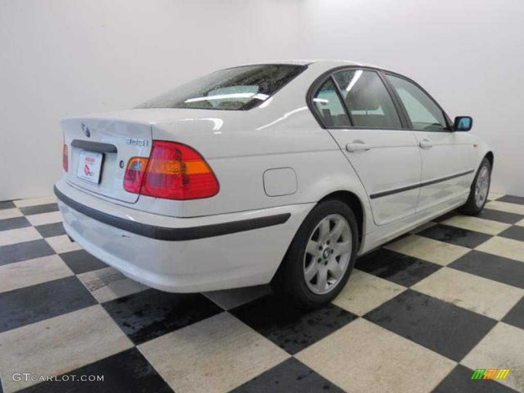 2005 3 Series 325i Sedan - Alpine White / Sand photo #30