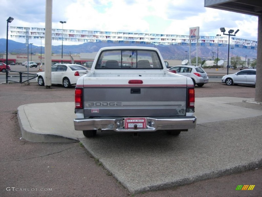 1995 Dakota SLT Extended Cab - White / Gray photo #12