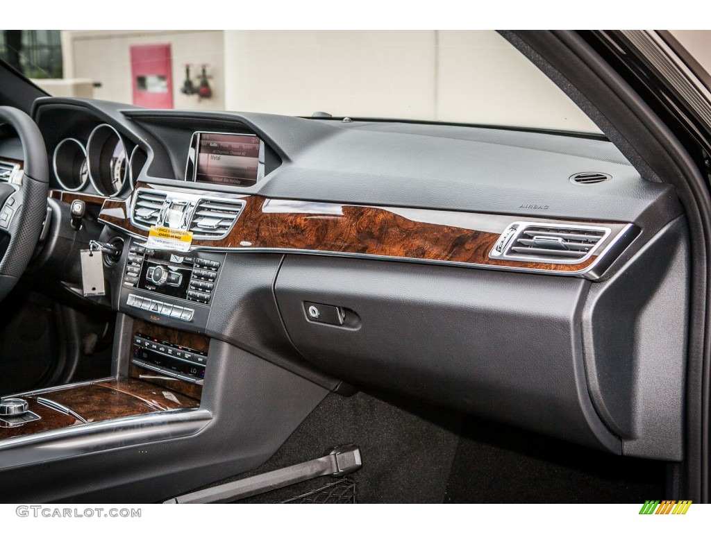 2014 Mercedes-Benz E 350 Sport Sedan Black Dashboard Photo #81336053