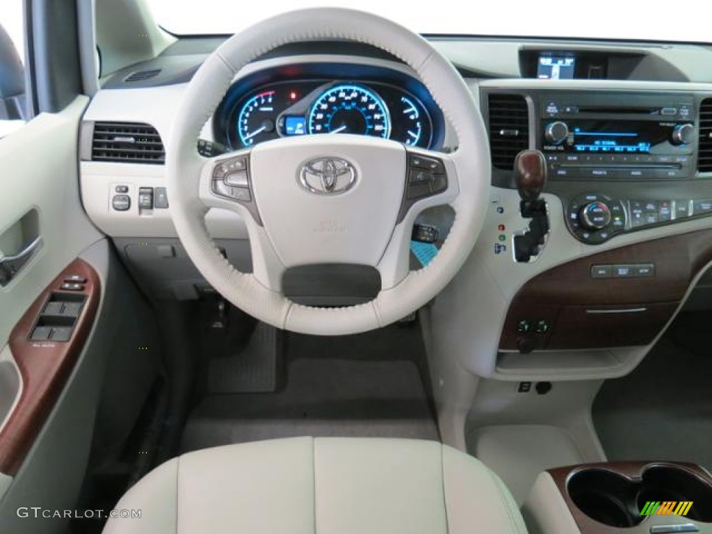 2013 Toyota Sienna XLE Light Gray Dashboard Photo #81336377