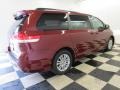 Salsa Red Pearl - Sienna XLE Photo No. 21