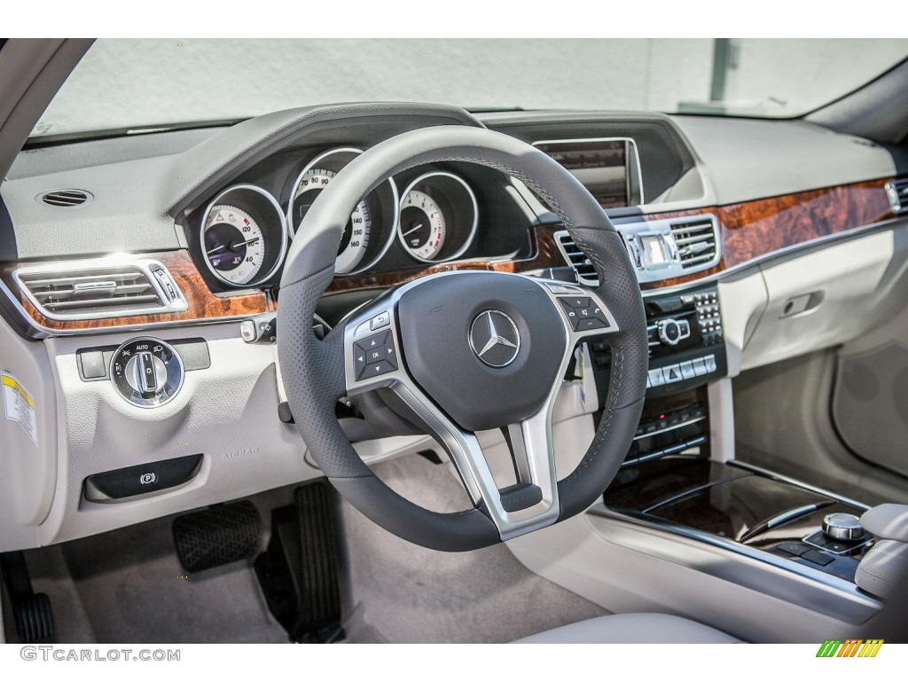 2014 Mercedes-Benz E 350 Sport Sedan Gray/Dark Gray Dashboard Photo #81337152