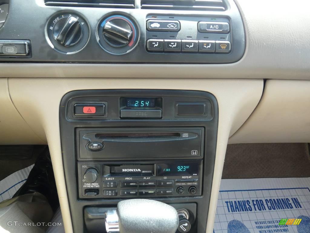 1996 Accord LX V6 Sedan - Sherwood Green Pearl Metallic / Beige photo #12