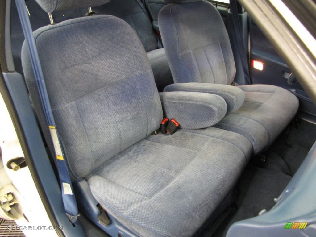 Blue Interior 1995 Ford Taurus LX Sedan Photo #81339888