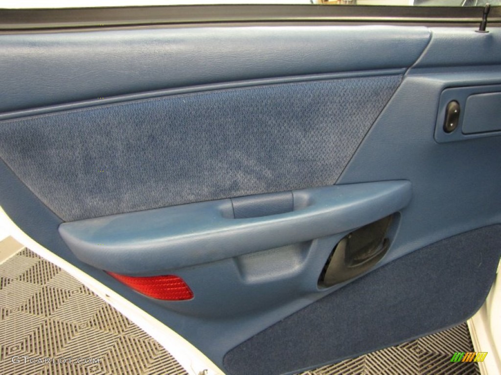 1995 Ford Taurus LX Sedan Blue Door Panel Photo #81339945