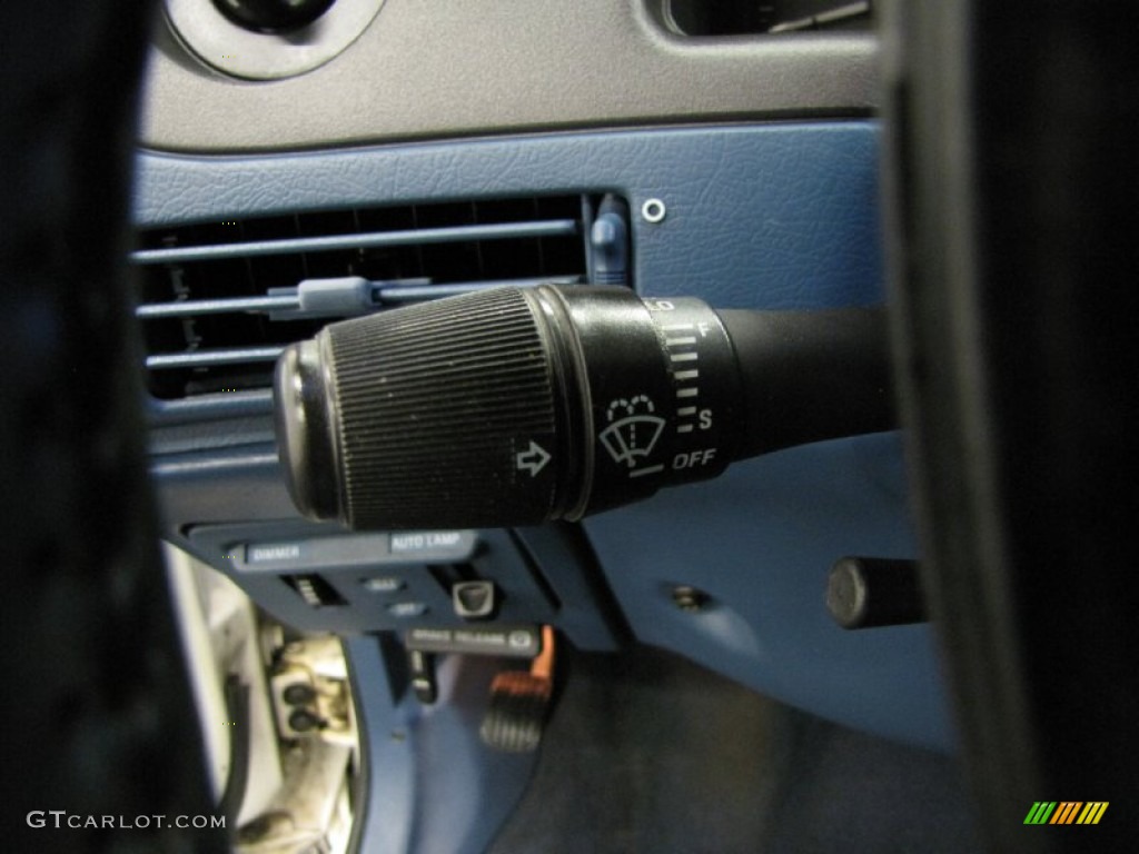 1995 Ford Taurus LX Sedan Controls Photos