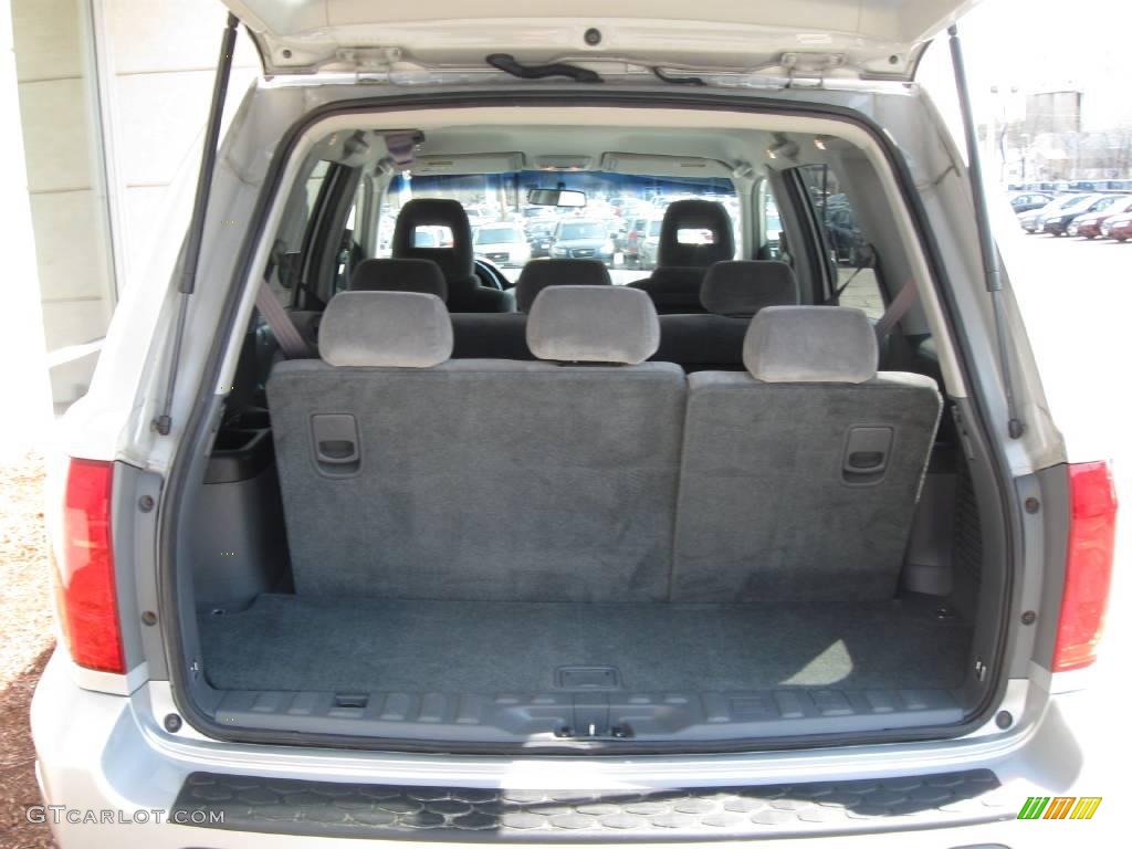 2004 Pilot EX 4WD - Starlight Silver Metallic / Gray photo #4