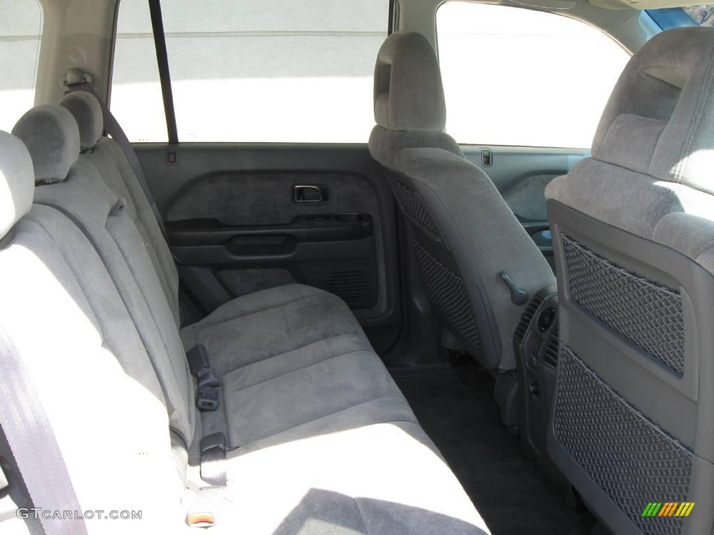 2004 Pilot EX 4WD - Starlight Silver Metallic / Gray photo #6