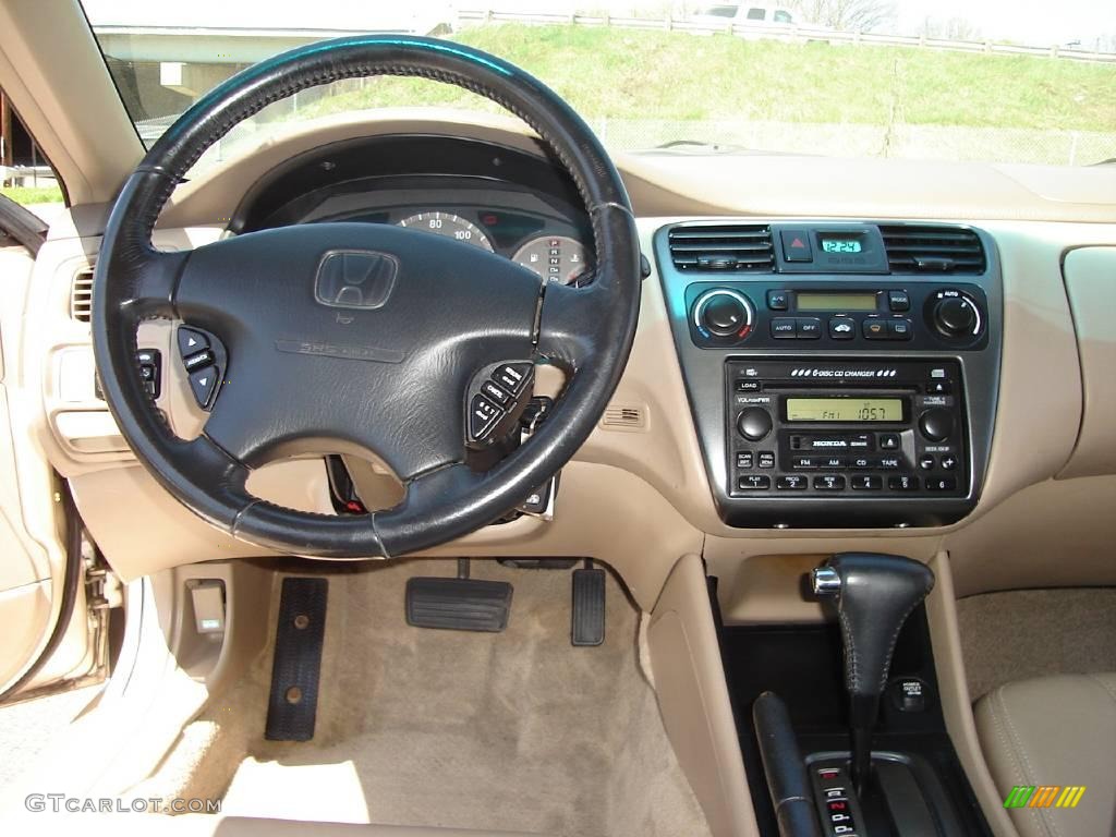 2001 Accord EX V6 Coupe - Naples Gold Metallic / Ivory photo #17