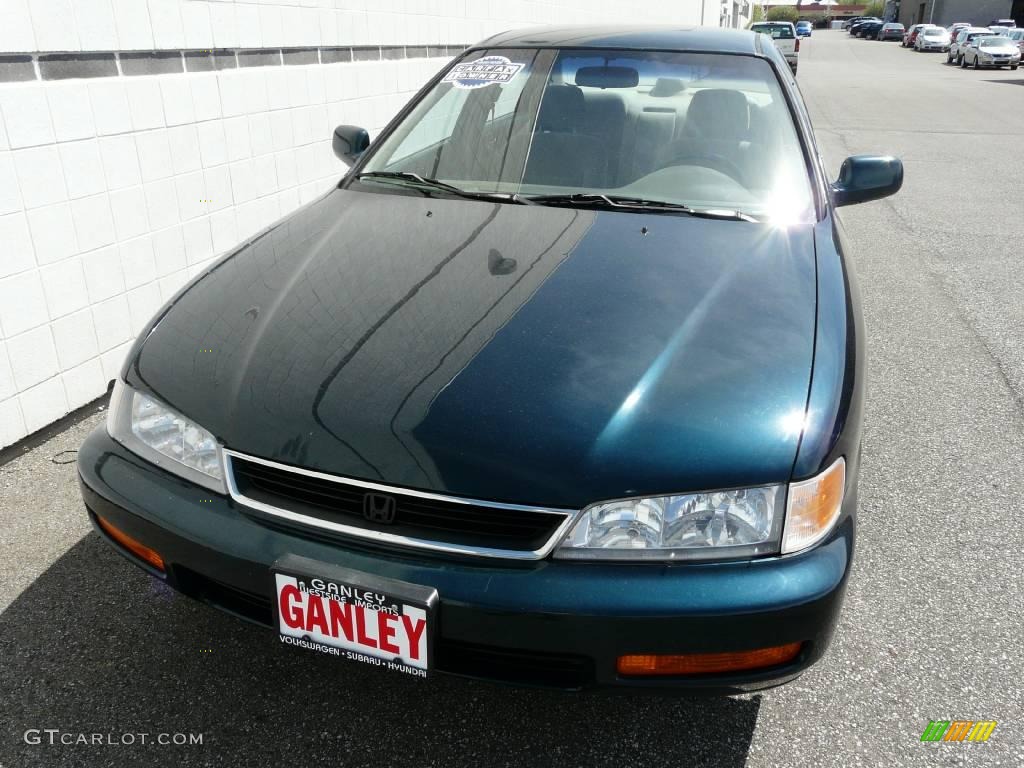 1996 Accord LX V6 Sedan - Sherwood Green Pearl Metallic / Beige photo #26