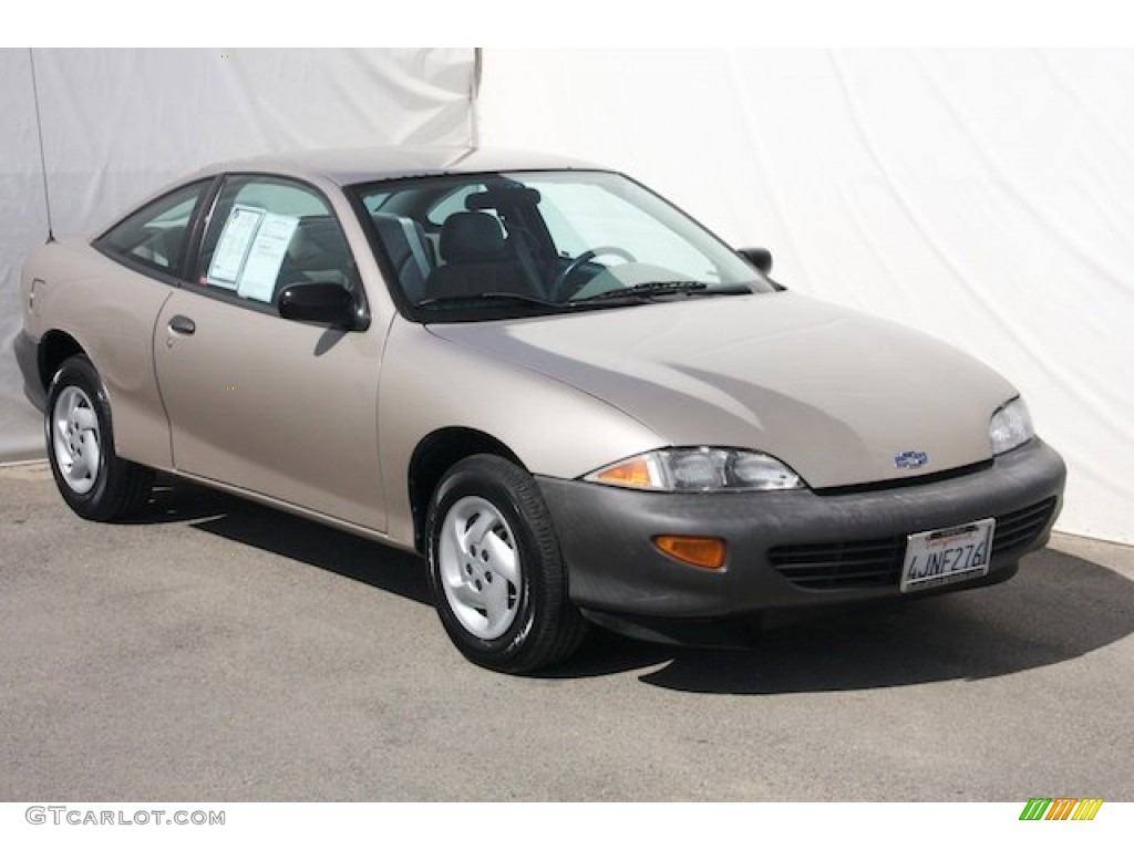 1999 Cavalier Coupe - Medium Sunset Gold Metallic / Neutral photo #6