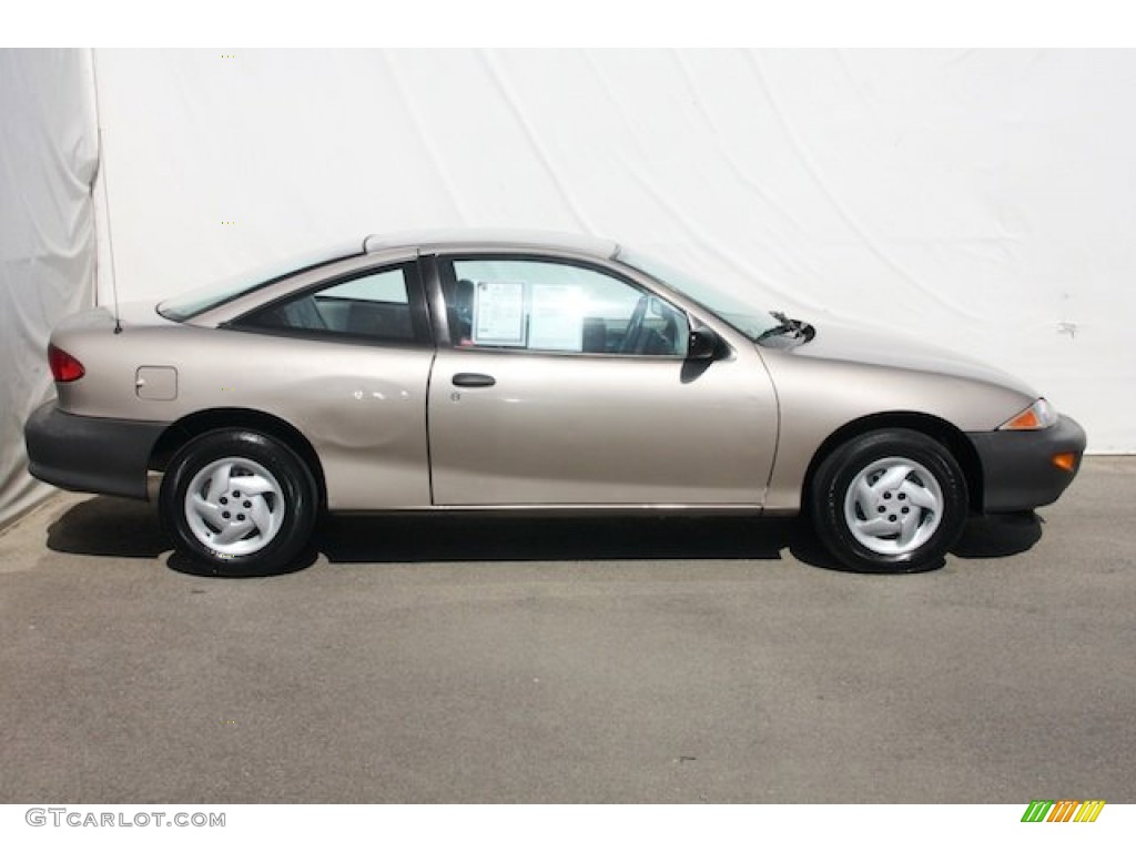 1999 Cavalier Coupe - Medium Sunset Gold Metallic / Neutral photo #10