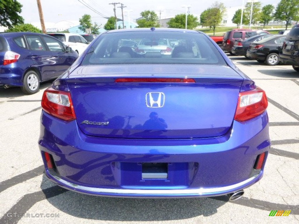 Still Night Pearl 2013 Honda Accord EX-L Coupe Exterior Photo #81346357