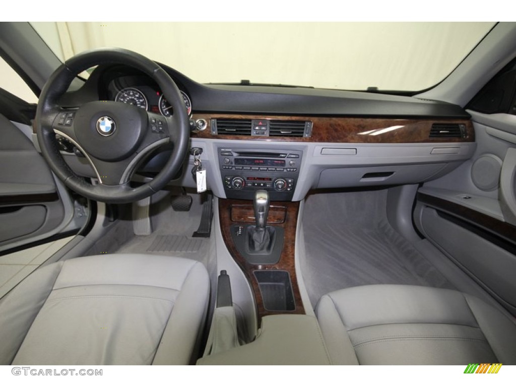 2007 BMW 3 Series 328i Coupe Grey Dashboard Photo #81346769