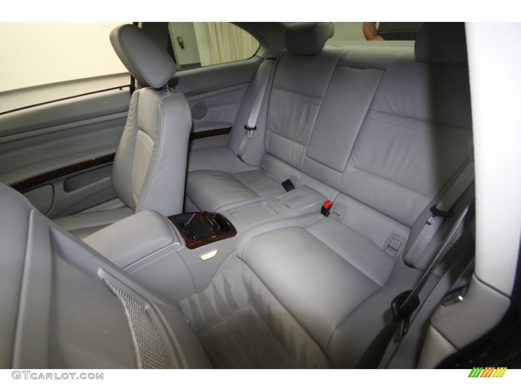 2007 BMW 3 Series 328i Coupe Rear Seat Photo #81346874