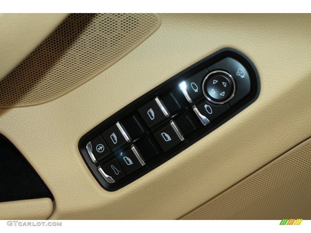 2012 Porsche Panamera S Hybrid Controls Photo #81347463