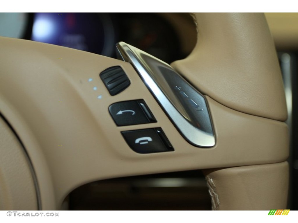 2012 Porsche Panamera S Hybrid Controls Photo #81347522