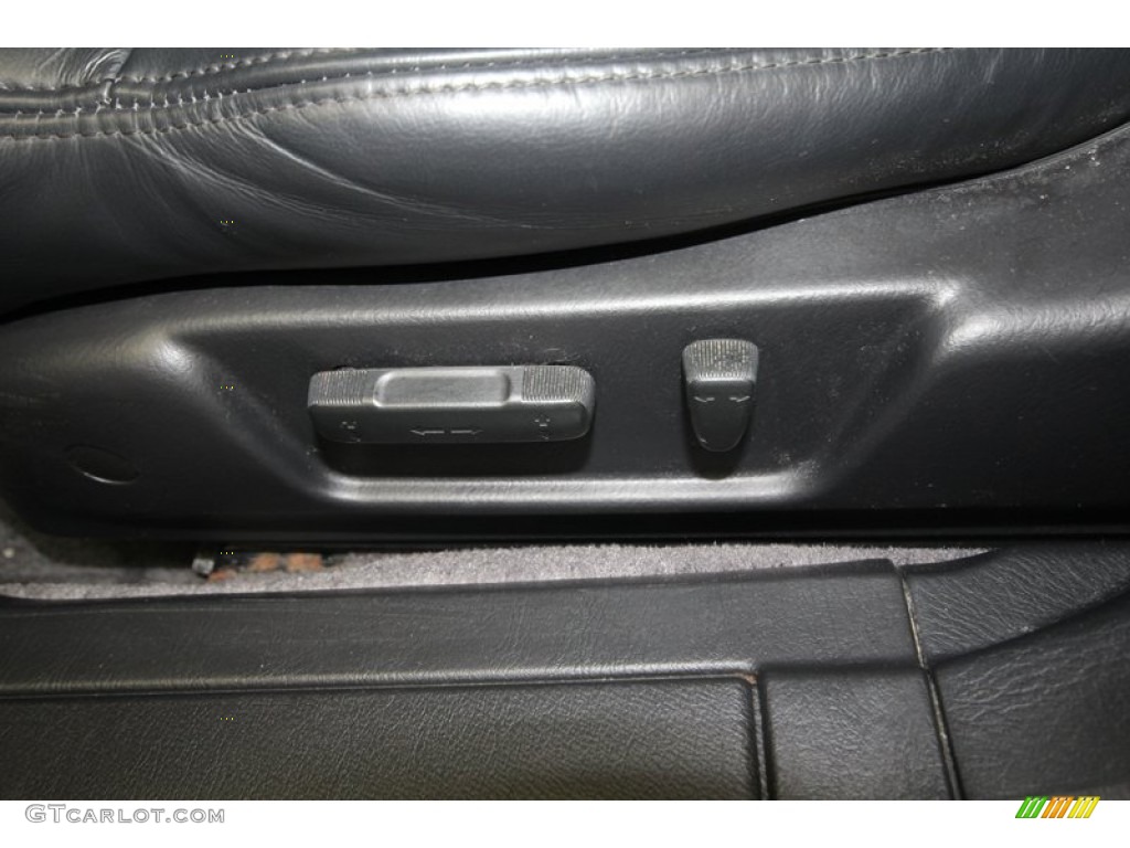 2003 Acura TL 3.2 Type S Controls Photo #81347954