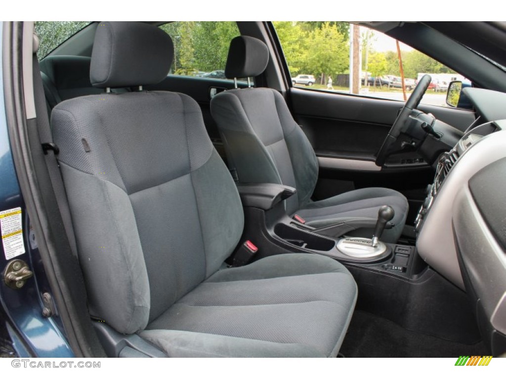 2006 Mitsubishi Galant SE Front Seat Photo #81350188