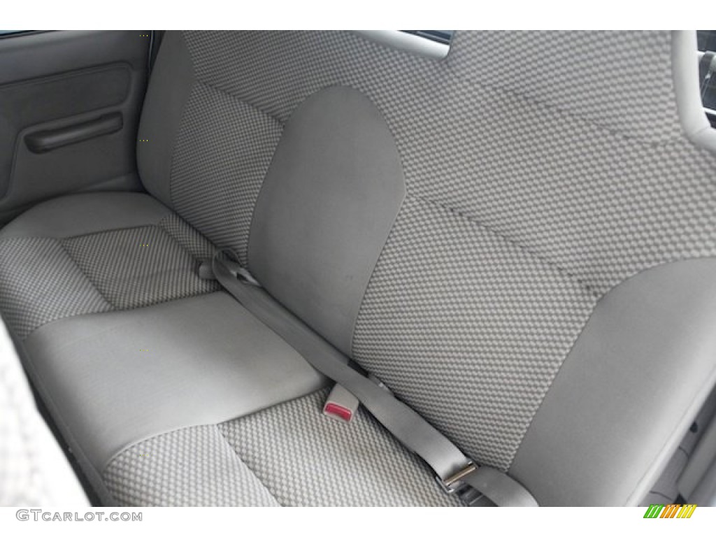 2002 Nissan Frontier SE King Cab Rear Seat Photos