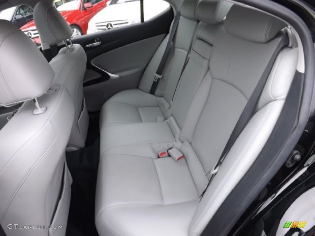 2006 Lexus IS 250 AWD Rear Seat Photos