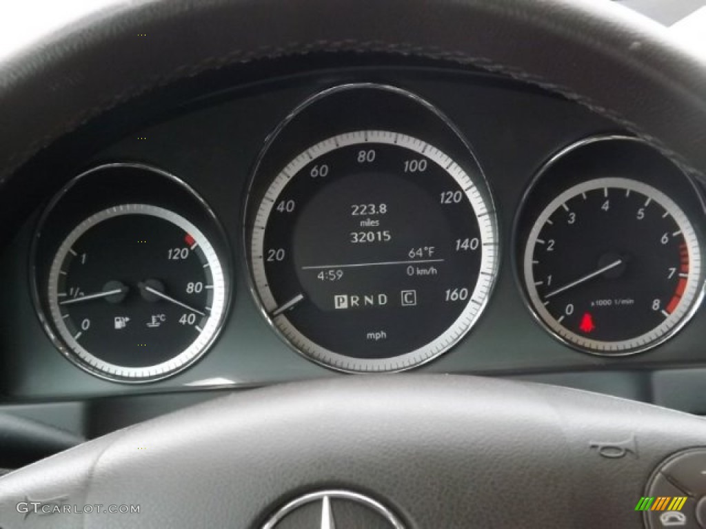 2010 Mercedes-Benz C 300 Luxury 4Matic Gauges Photos