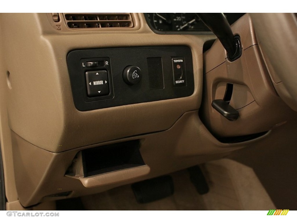 1999 Camry LE V6 - Cashmere Beige Metallic / Oak photo #7