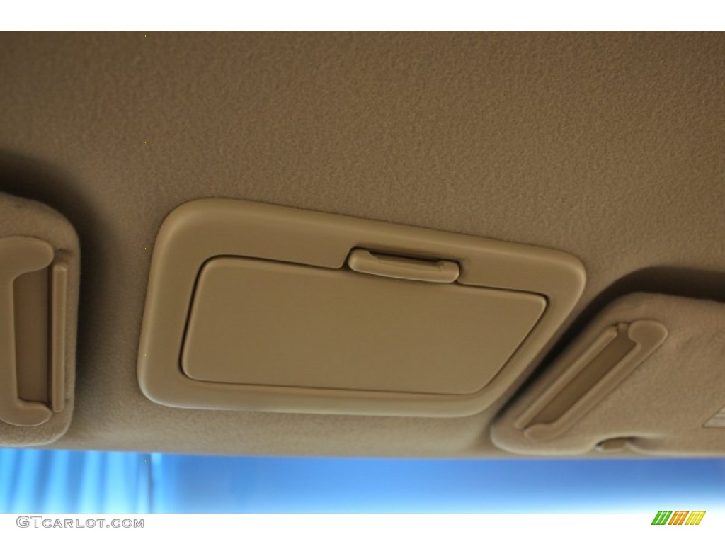 1999 Camry LE V6 - Cashmere Beige Metallic / Oak photo #12