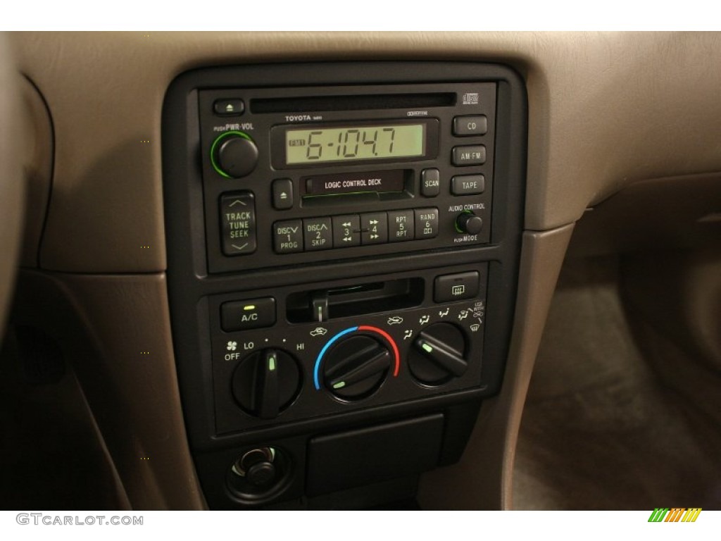 1999 Camry LE V6 - Cashmere Beige Metallic / Oak photo #13