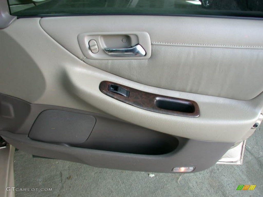 2002 Honda Accord EX V6 Sedan Ivory Door Panel Photo #81355600
