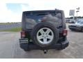 Black - Wrangler X 4x4 Photo No. 4