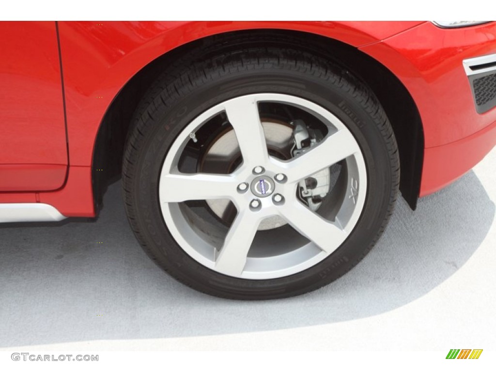 2013 Volvo XC60 T6 AWD R-Design Wheel Photos