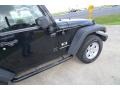 Black - Wrangler X 4x4 Photo No. 8