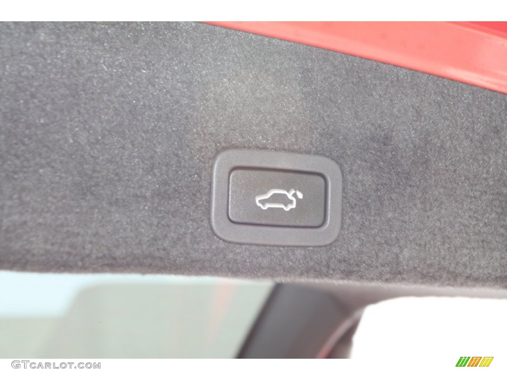 2013 XC60 T6 AWD R-Design - Passion Red / R Design Soft Beige/Off Black Inlay photo #23