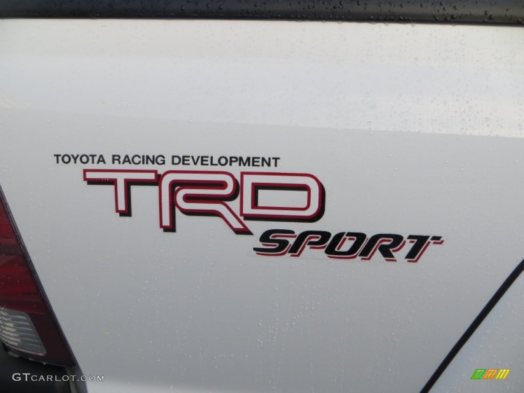 2013 Tacoma V6 TRD Sport Prerunner Double Cab - Super White / Graphite photo #17