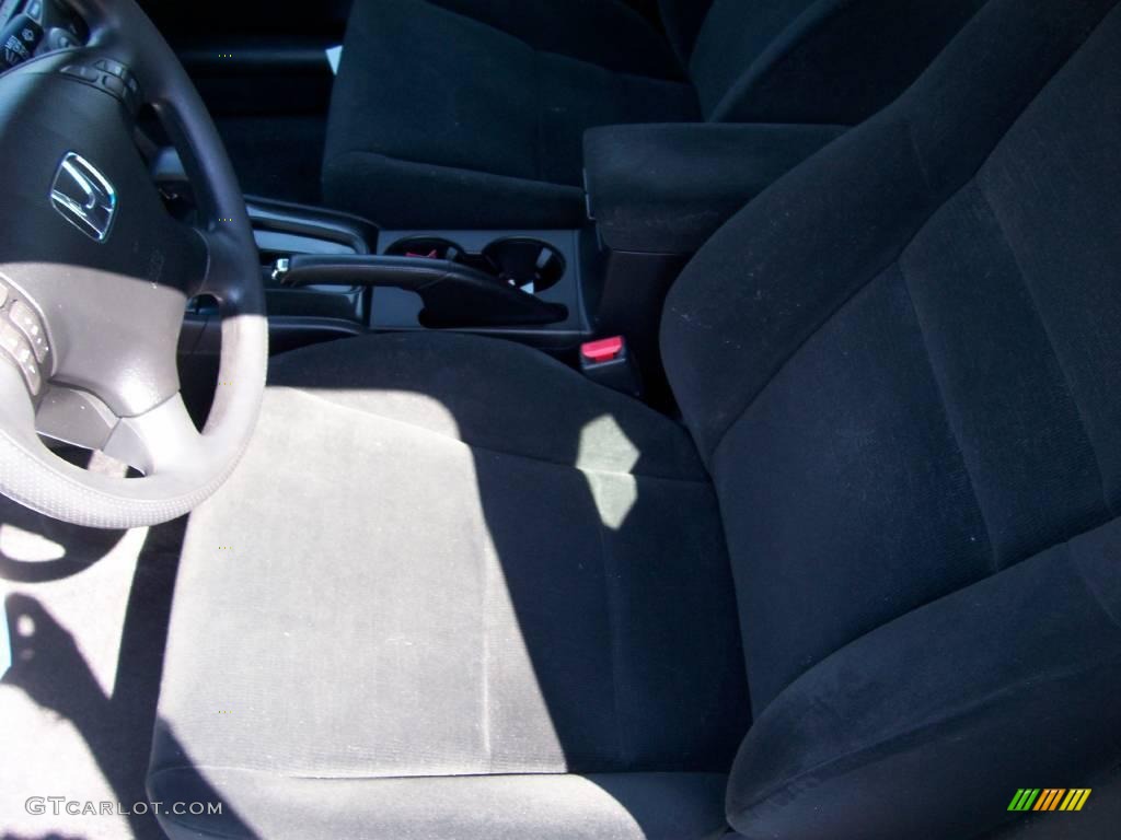 2006 Accord SE Sedan - Alabaster Silver Metallic / Gray photo #2