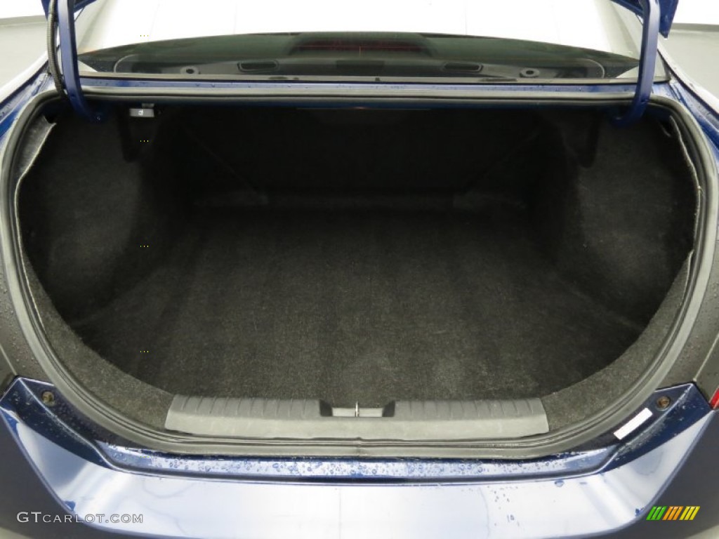 2010 Honda Civic LX Coupe Trunk Photos