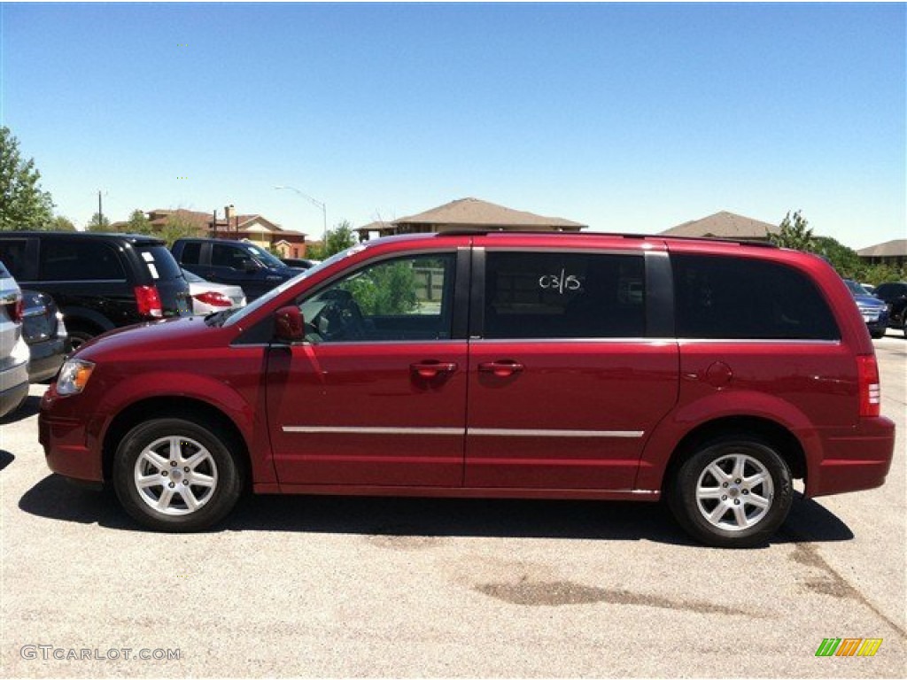 Inferno Red Crystal Pearl 2010 Chrysler Town & Country Touring Exterior Photo #81359922