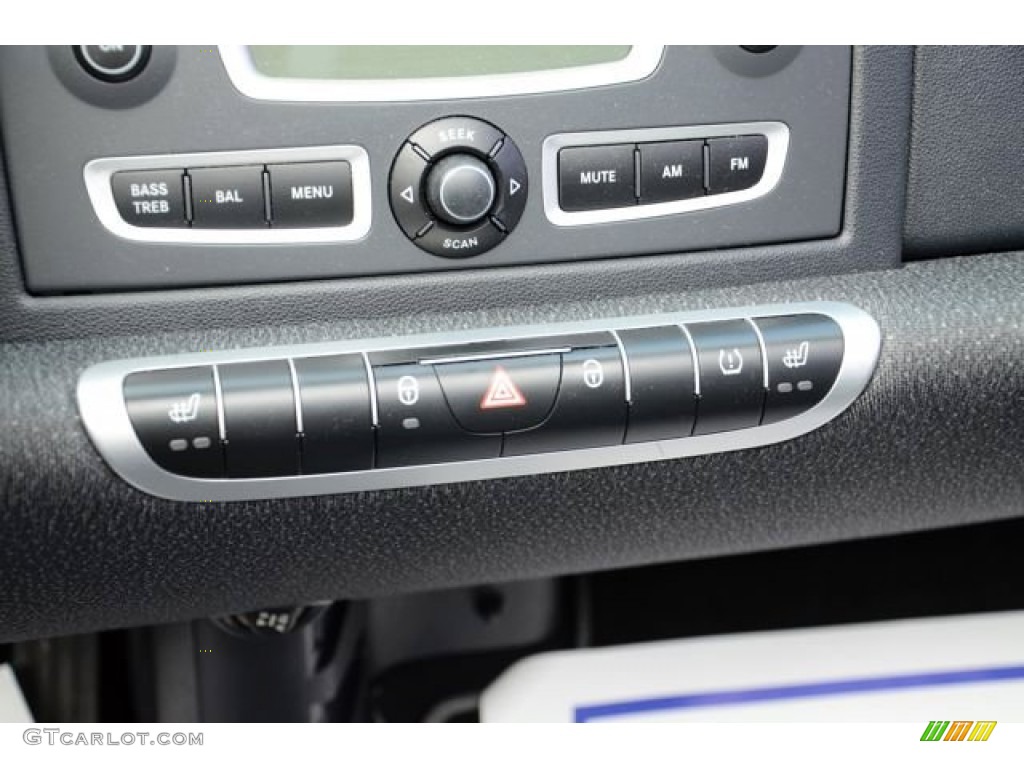 2009 Smart fortwo passion cabriolet Controls Photo #81360381