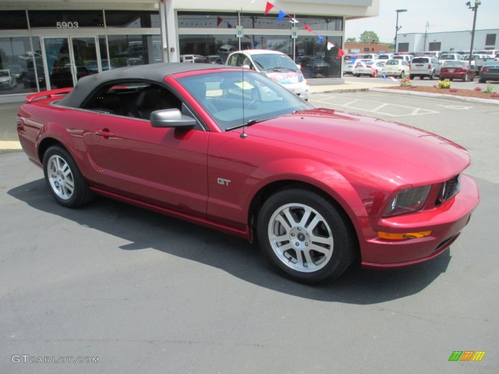 2005 Mustang GT Premium Convertible - Redfire Metallic / Dark Charcoal photo #9