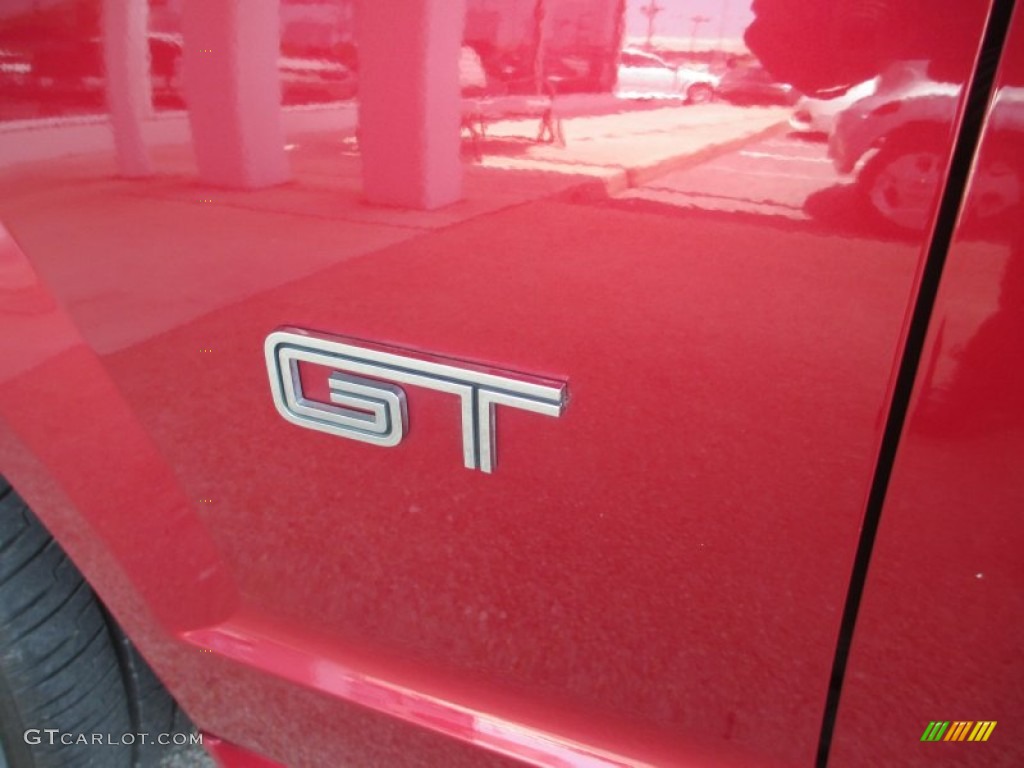 2005 Mustang GT Premium Convertible - Redfire Metallic / Dark Charcoal photo #13