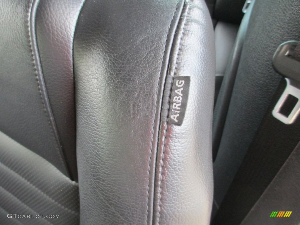 2005 Mustang GT Premium Convertible - Redfire Metallic / Dark Charcoal photo #28