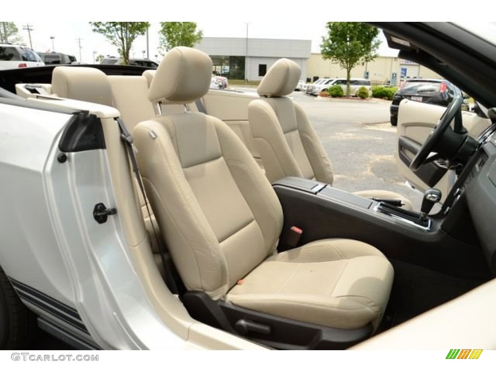 2010 Ford Mustang V6 Convertible Front Seat Photos