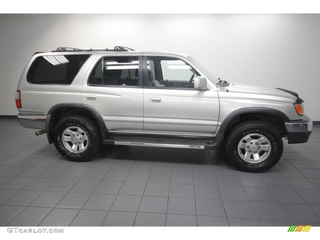 1999 4Runner SR5 - Millennium Silver Metallic / Oak photo #7