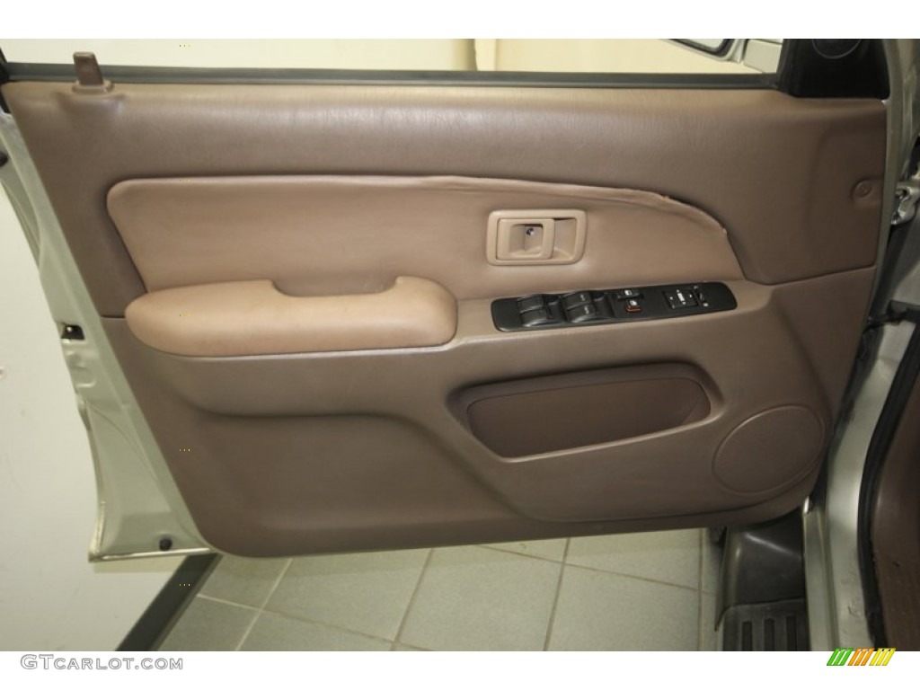 1999 4Runner SR5 - Millennium Silver Metallic / Oak photo #15